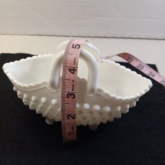 Vintage Hobnail Milk Glass Basket Cottage Core, Country Core, Grandma Core - Picture 6 of 7